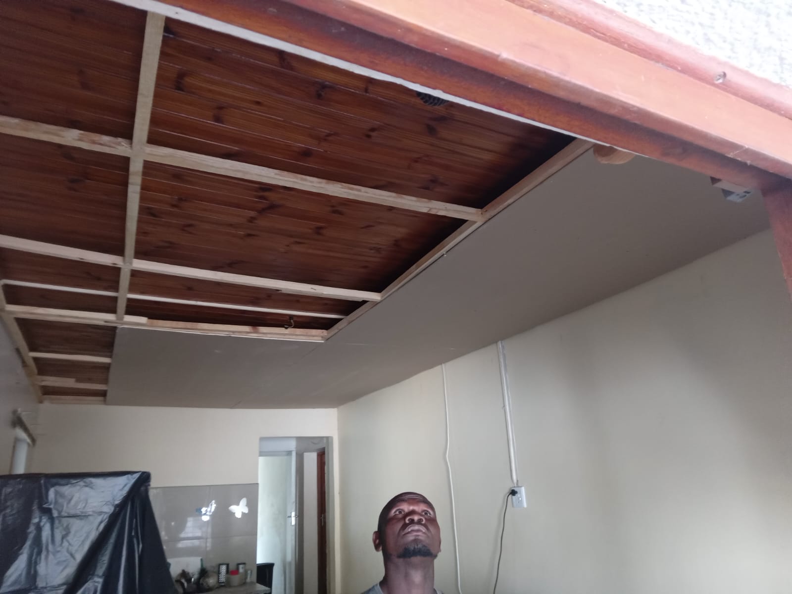 0000ceiling