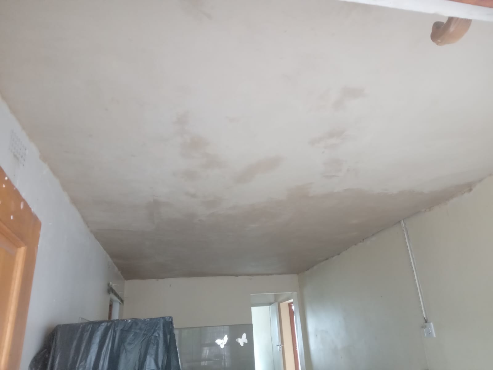 0040ceiling
